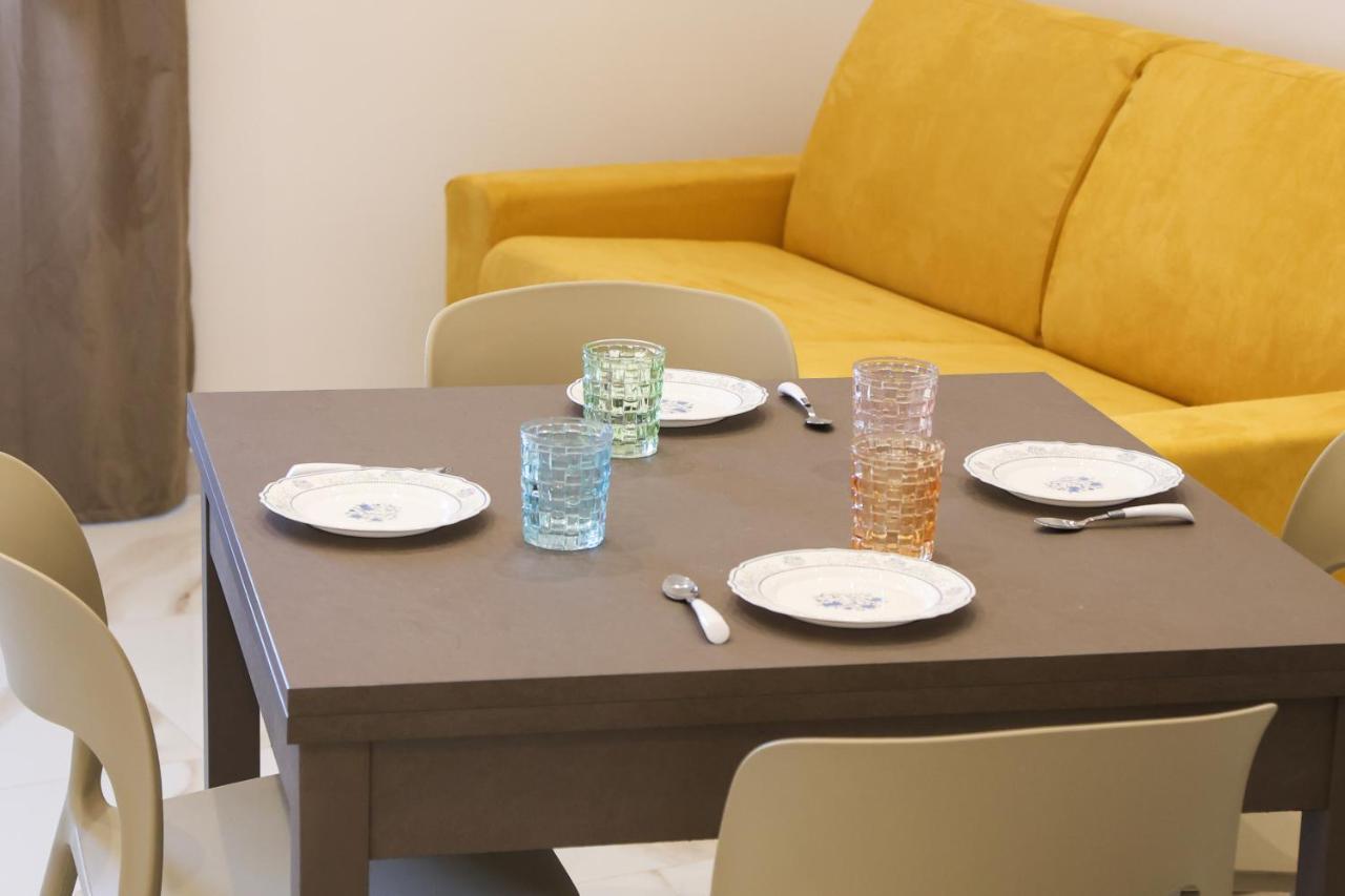 House Emy In Appartamento Napoli